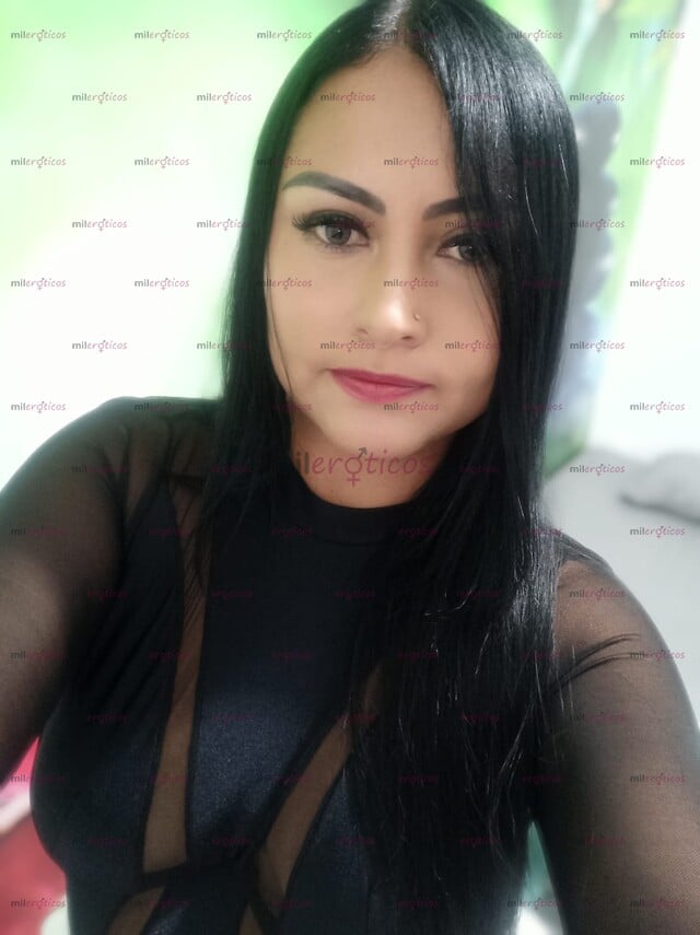 FOTOS DE DELICOSOS MASAJES SENSITIVOS EN MANOS DE UNA SEXY EXPERTA
