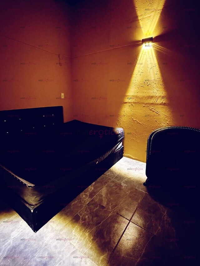 FOTOS DE BUSCO CHICAS QUE QUIERAN GENERAR BUENOS INGRESOS APTO PRIVADO EN LAURELES