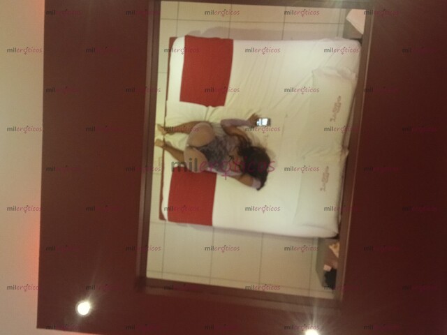 FOTOS DE CHAPARRITA TRAGONA DE LECHE BBE Y VERGA CARIÑO DAME AL FULL