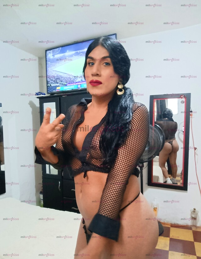 FOTOS DE OJO ISABELA TETONA VERGONA23CM MAMADORA CULONA RICA DOY YRECIBO LECHE YSITIO