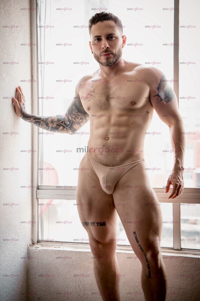 FOTOS DE EXTRANJERO TATUADO GUAPO VERGON 20 CMS ENGLISH SPOKEN CON LUGAR