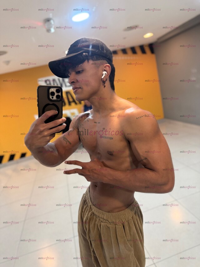 FOTOS DE CHICO SEXY COSTEÑO CON BUENA VERGA PARA COMPLACERTE