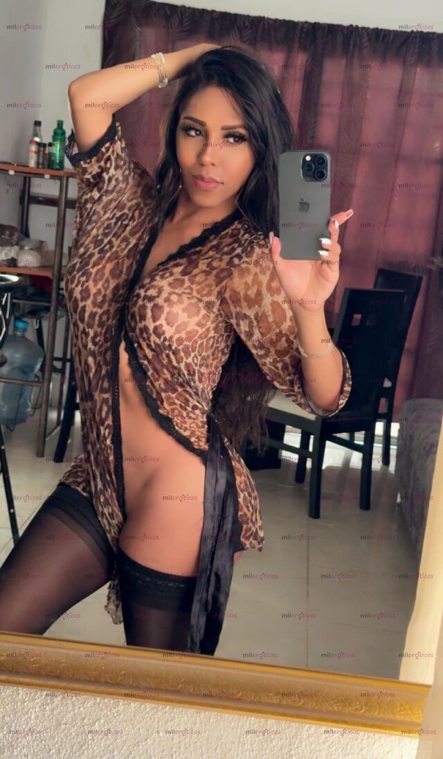 FOTOS DE MUY POCOS DÍAS EN LA CIUDAD! CHICA TRANS DISPONIBLE CON LUGAR EN LA CACHO!!!