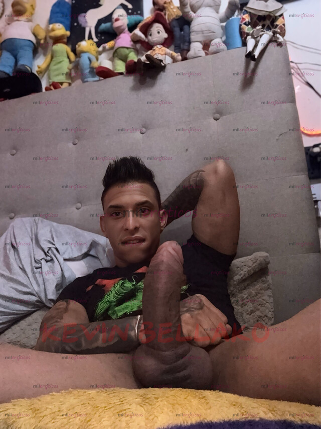 FOTOS DE TE PONGO EN 4 TE DOY DURO Y K SUENE PA SACÁRTELA POR LA GARGANTA