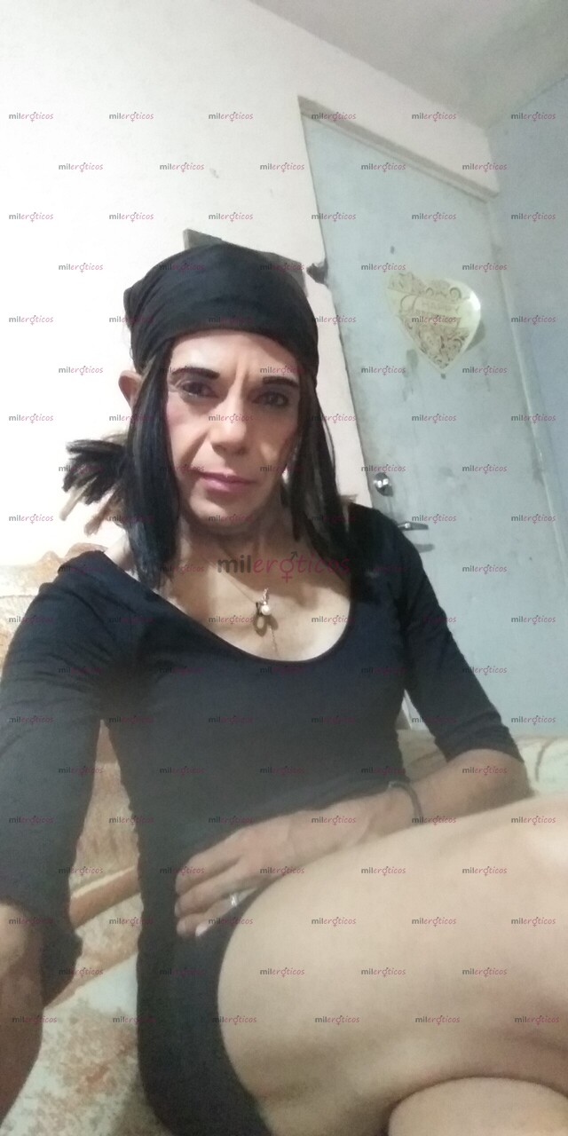 FOTOS DE ME LLAMO ADRIANA SOY UNA CHICA TRAVESTI MUY MUY CACHONDA