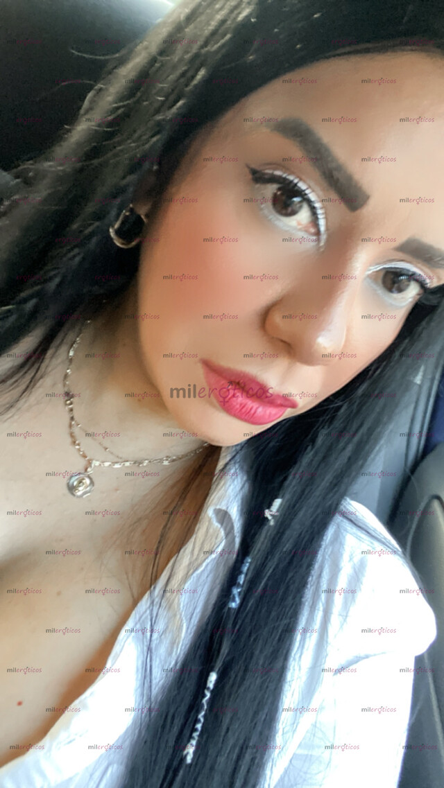 FOTOS DE SOY LA BELLA SELENA Y EN CAMA PUEDO SER TU FIERA ARDIENTE O UNA NOVIA AMOROSA.