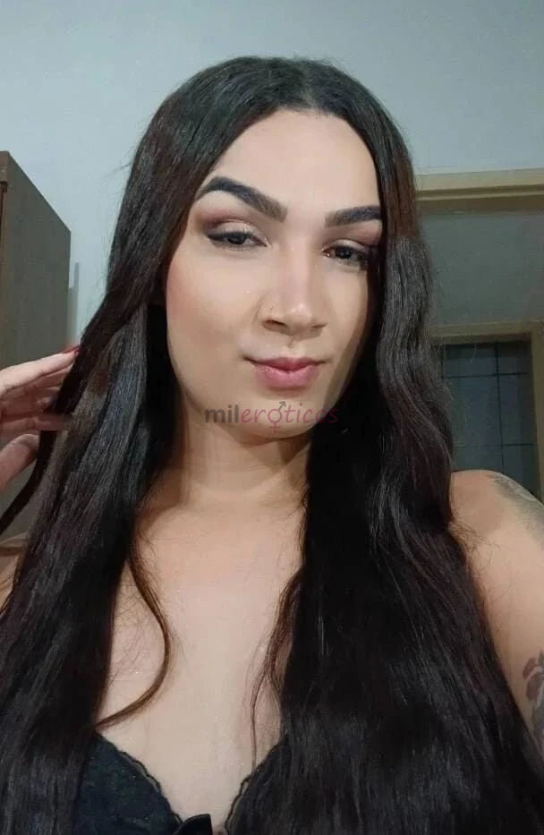 Ola amores estou pela primeira vez na cidade tenho 24 aninhos sou trans toda apertadinha e bem gostosa faco tudo sem frescuras e sem pressa com total...