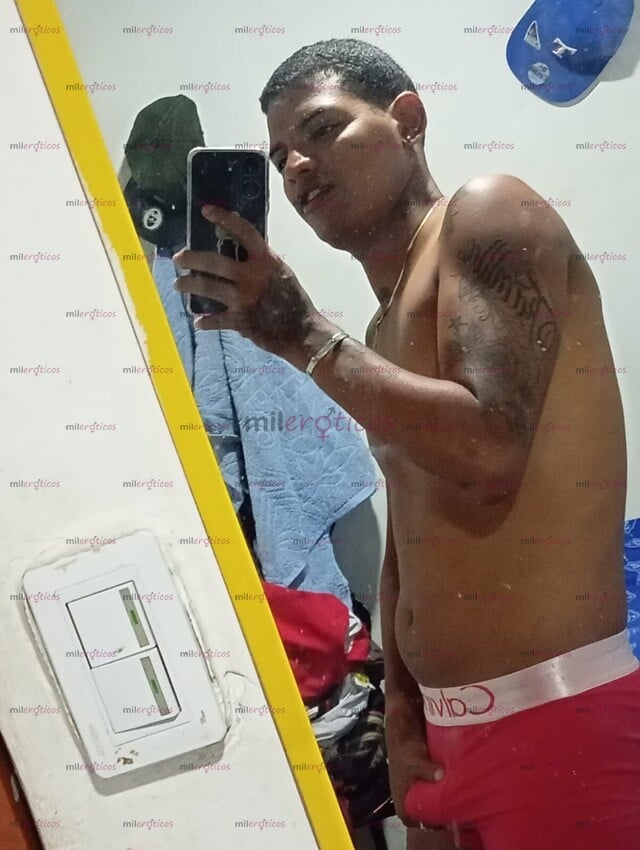 FOTOS DE HOLA QUÉ ME REY SOY BAYRON VENEZOLANO VERSÁTIL ACTIVO VERGON