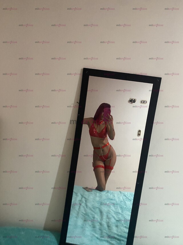 FOTOS DE KAROL TU FLACA PELI ROJA QUE AHORA VUELVE PELI NEGRA