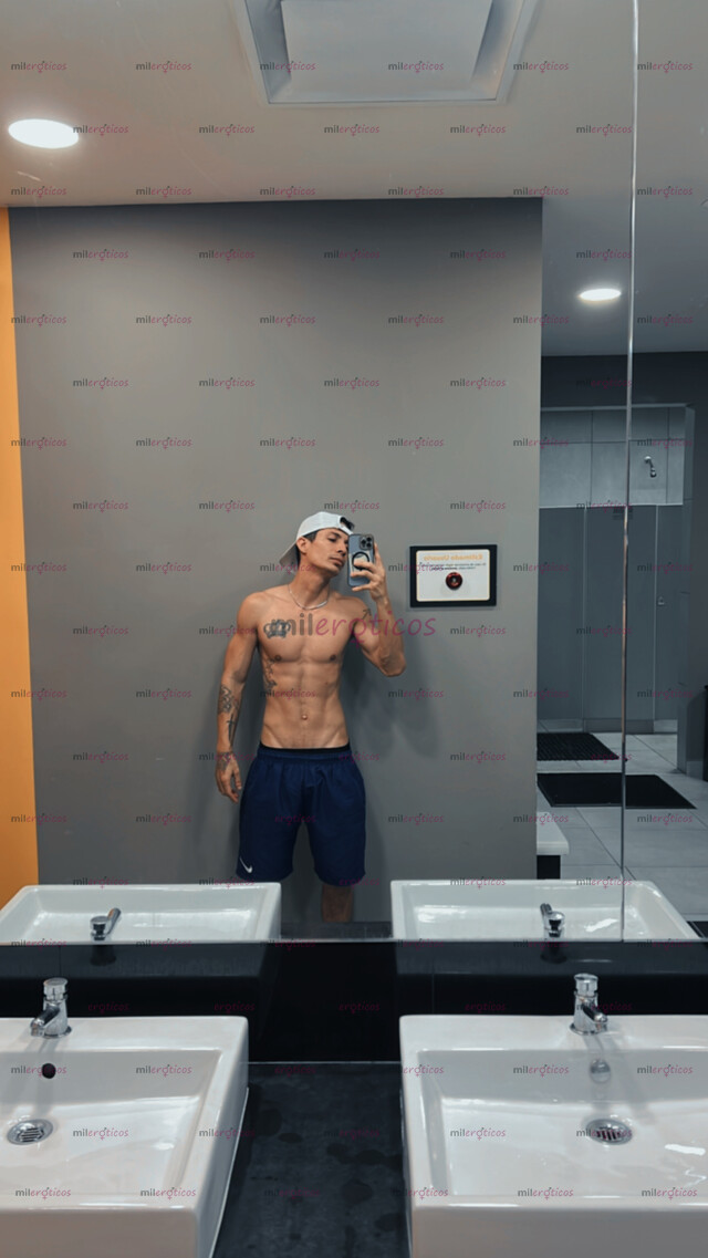 FOTOS DE FLACO DOTADO,CARIÑOSO Y COMPLACIENTE DISPONIBLE PARA TI