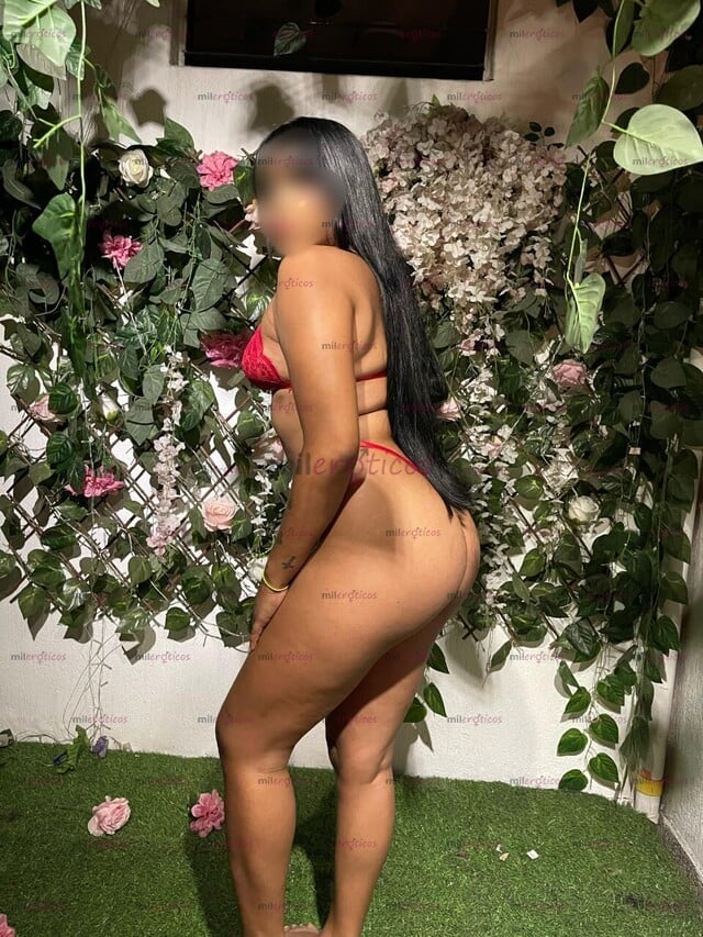 FOTOS DE ESTRECHITA Y DELICIOSA NENA 18 AÑOS RECIÉN LLEGADA A CALI