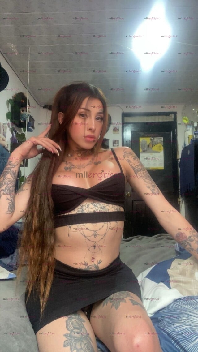 FOTOS DE HERMOSA MUJER TRANS SÚPER SEXI FEMENINA Y ARDIENTE