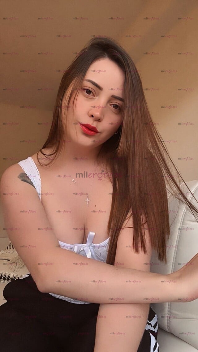 FOTOS DE 2026 LLENO DE REGALITOS, TE ESPERO PARA HACERTE MUY FELIZ