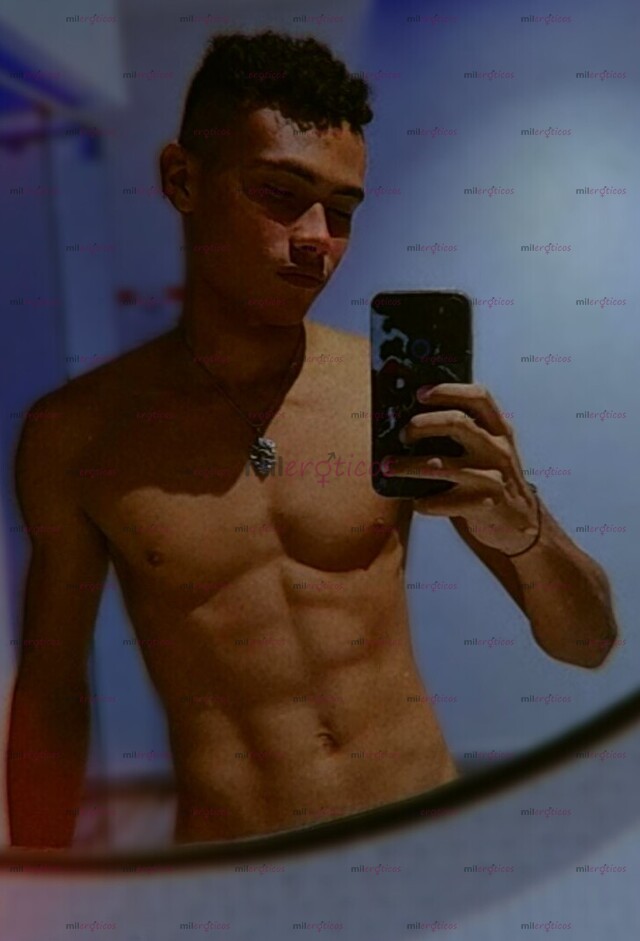 FOTOS DE JOVEN BARRANQUILLERO COMPLETAMENTE PASIVO...