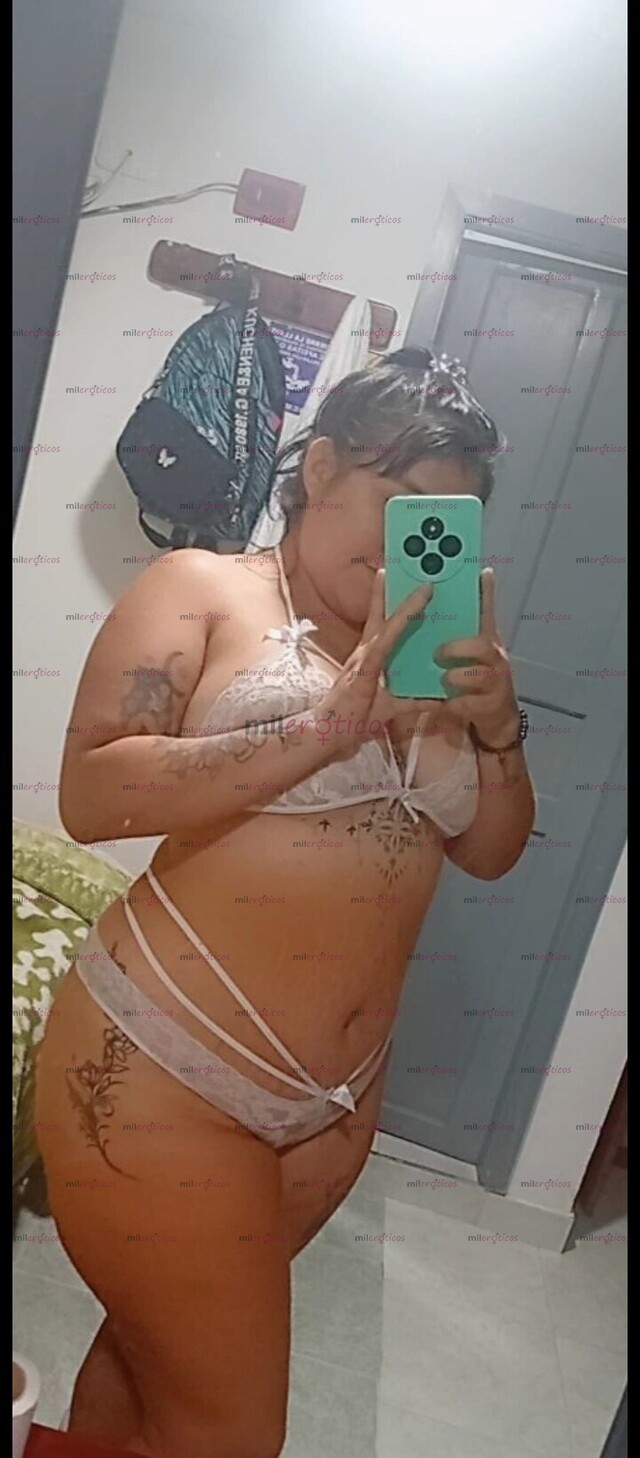 FOTOS DE VALENTINA NENA SÚPER DESCOMPLICADA DISPUESTA ATENDERTE DE LA MEJOR MANERA