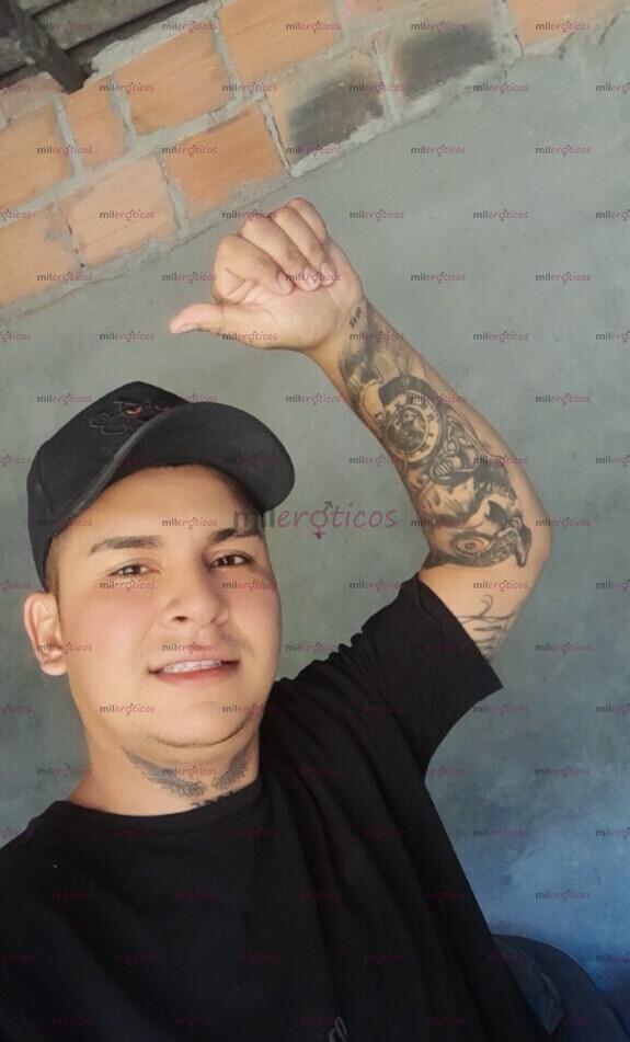 FOTOS DE HOLA COMO ESTAA SOY UN CHICO RESERBADO COMPLACIENTE Y EDUCADO