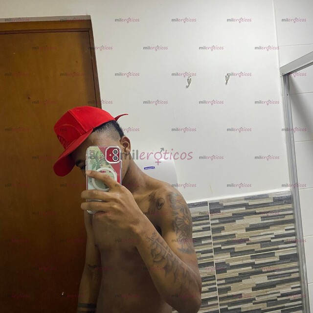 FOTOS DE ANDRES CHICO GUAPO VERGON MORENITO DE GYM CUERPO ATLETICO