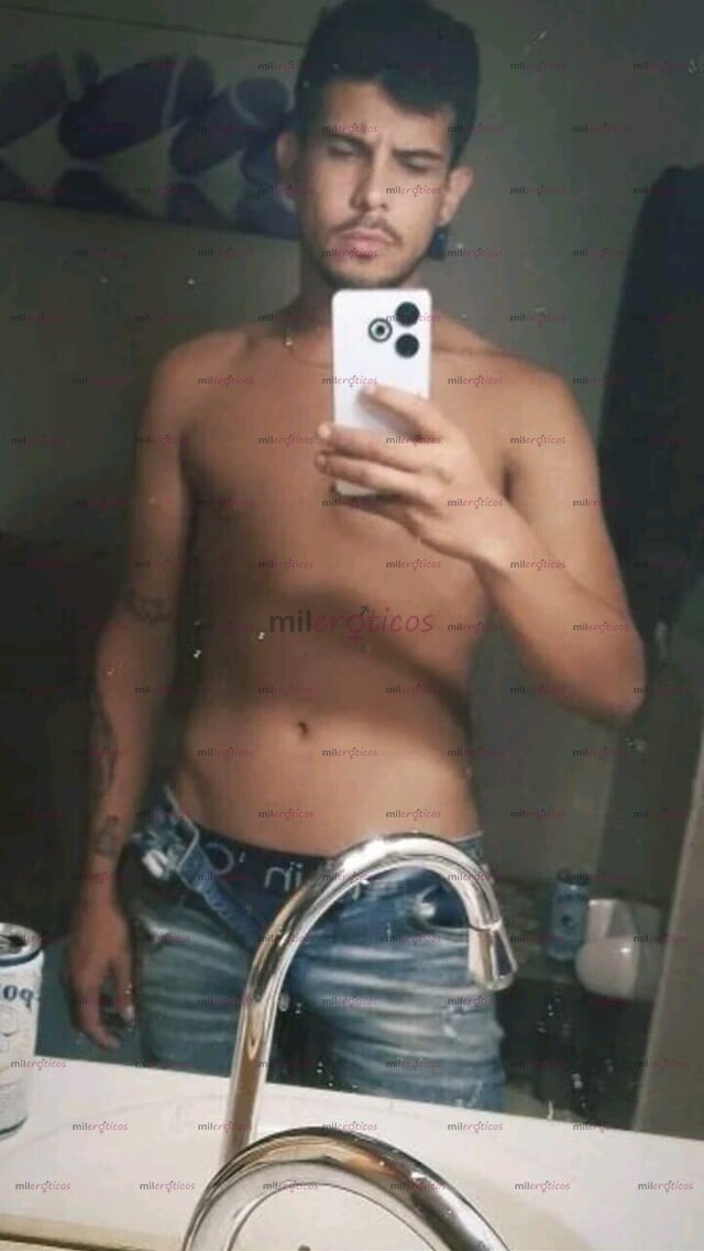 FOTOS DE CHICO SCORT GAY COMPLACE LAS 24HRS VERSÁTIL PASIVO VENEZOLANO