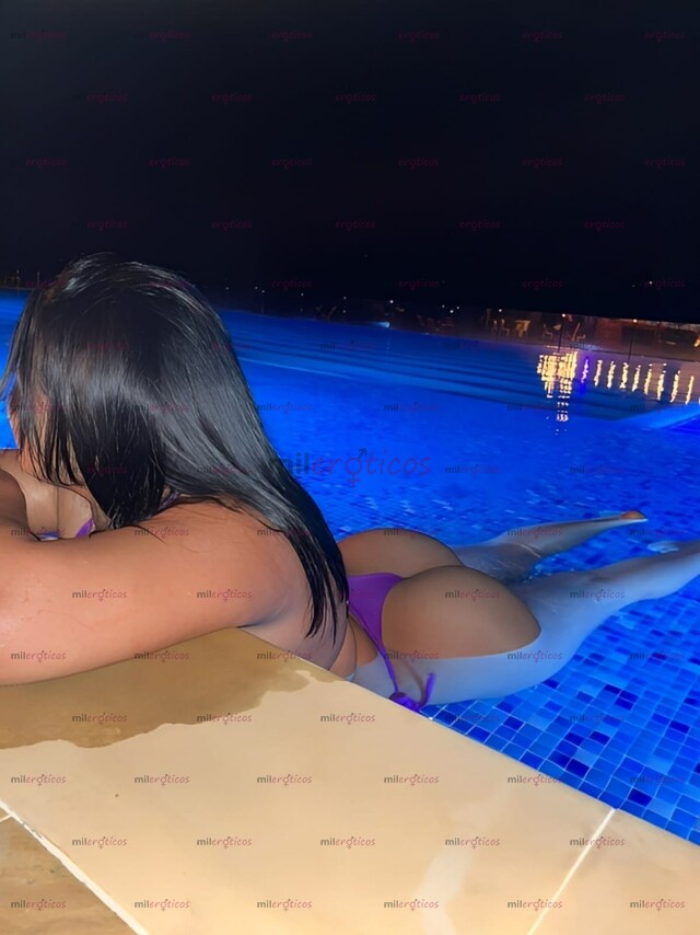 FOTOS DE KAROL, RICA NALGONCITA, MUY COMPLACIENTE Y ADICTA AL SEXO DURO