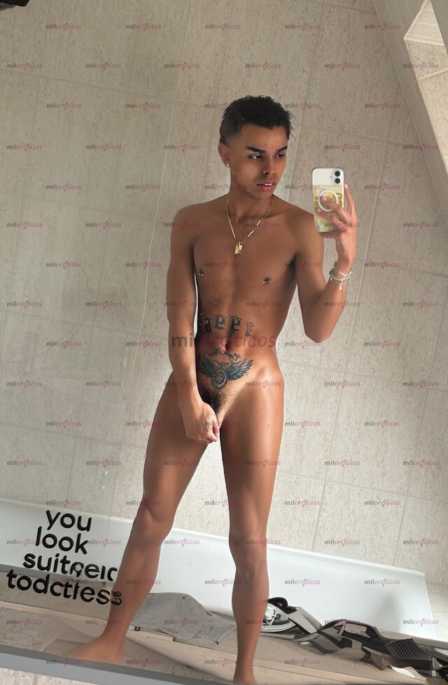 FOTOS DE MATEO JOVEN DELGADO ARRECHO COMPLACIENTE