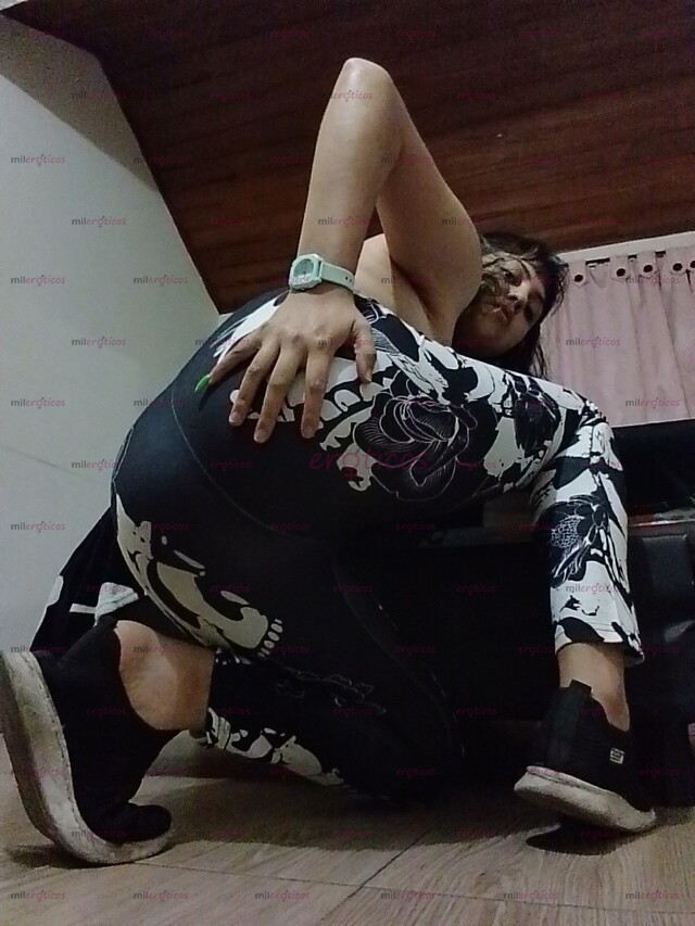 FOTOS DE SOY THALIA UNA RICA ROCKERITA CALIENTE DISPUESTA A PASAR UN RICO RATO CONTIGO