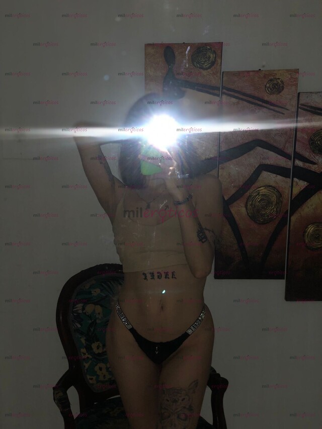 FOTOS DE EXOTICA RUBIA DE OJOS VERDES NINFOMANA DESCOMPLICADA