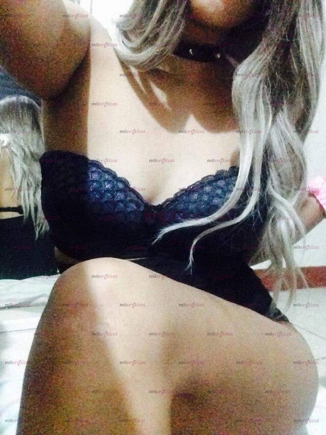 FOTOS DE CALIENTE Y SÚPER RICA PAPI, ME ENCANTA QUE ME COJAN Y DISFRUTEN CONMIGO,