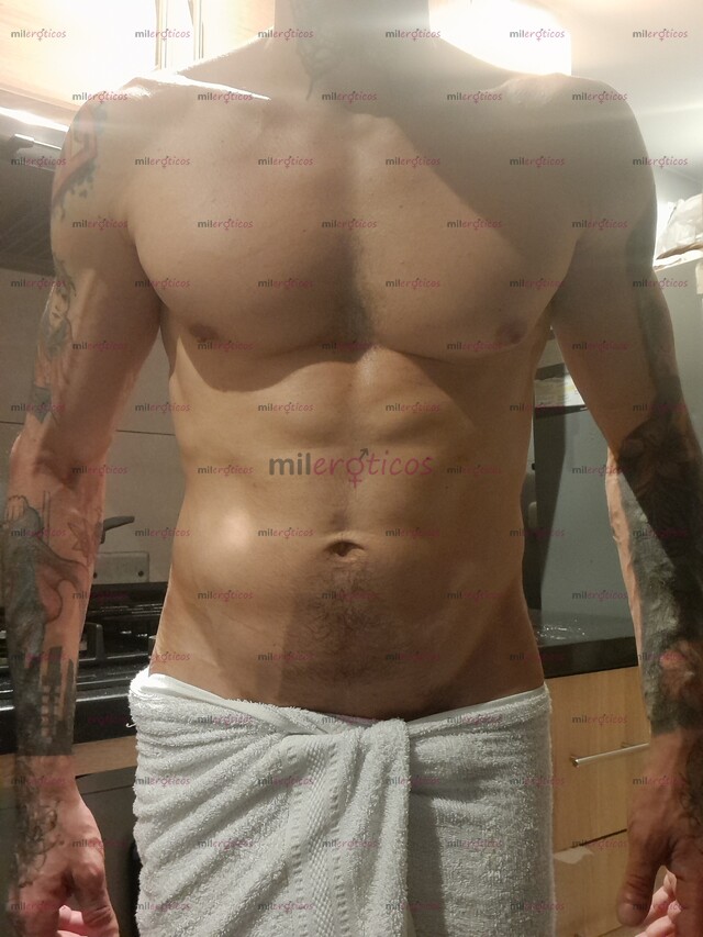 FOTOS DE XXL 24CM, SEXY, BONITO CUERPO, BLANCO, TATUADO CON BARBA, MORBOSO FULL, VERGON.