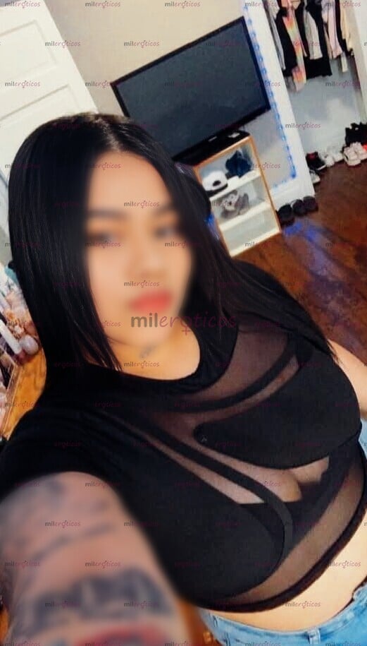 FOTOS DE DANNA JOVEN Y HERMOSA FETICHISTA DISPONIBLE TOP TATUADA PARA SOLVENTES