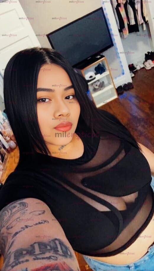 FOTOS DE MUJER FETICHISTA COMPLACIENTE DESCOMPLICADA ASEADA