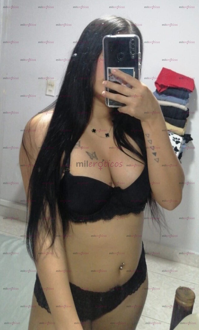 FOTOS DE 4 JOVENCITAS COMPLACIENTES EN SITIO DISCRETO