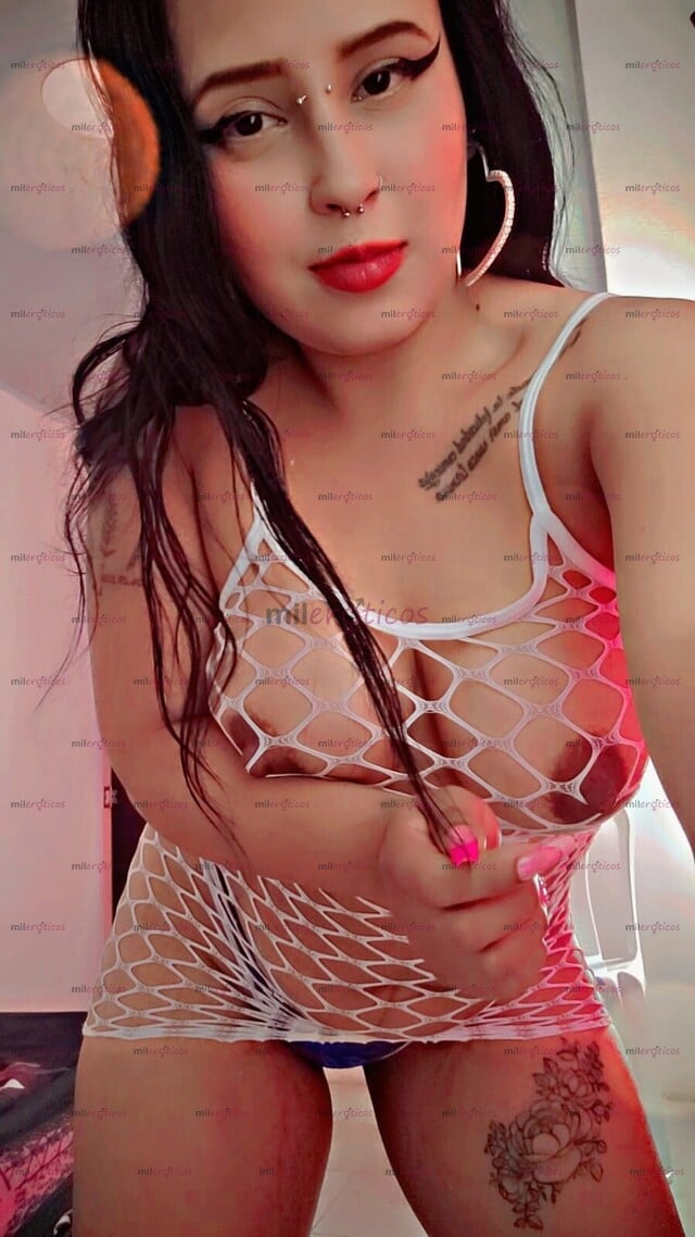 FOTOS DE HERMOSA JOVENCITA DISPUESTA A TODO EN EL RESTREPO.