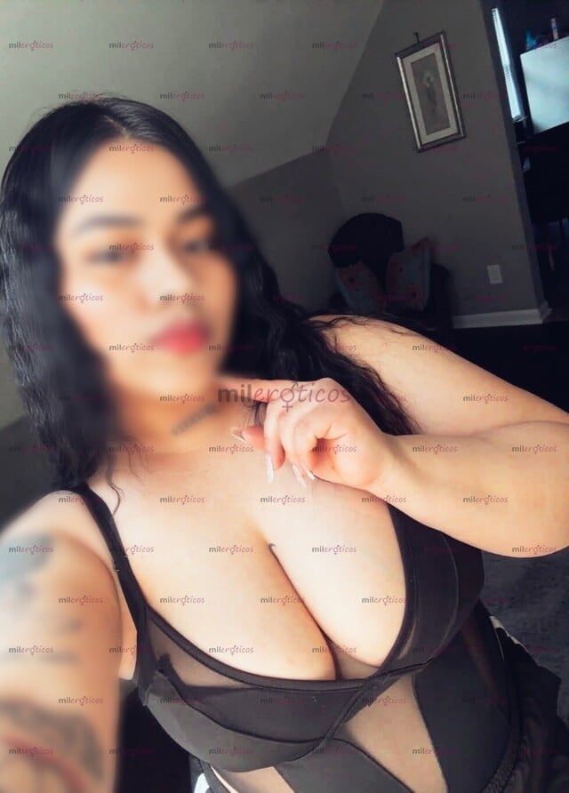 FOTOS DE DANNA JOVEN Y HERMOSA FETICHISTA DISPONIBLE TOP TATUADA PARA SOLVENTES