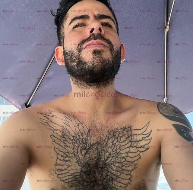 FOTOS DE LATINO DE 28 AÑOS DISPUESTO A CUMPLIR TUS MÁS OSCURAS FANTASÍAS