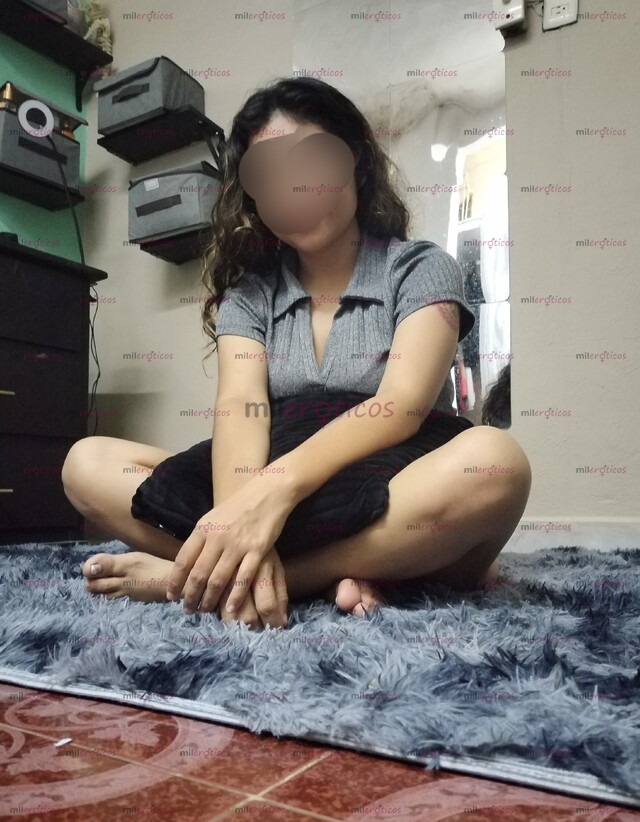 FOTOS DE ADARA HAGAMOS TODAS LAS POSICIONES QUE TE GUSTAN, CHICA FLEXIBLE..