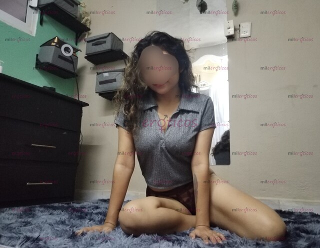 FOTOS DE ADARA HAGAMOS TODAS LAS POSICIONES QUE TE GUSTAN, CHICA FLEXIBLE..