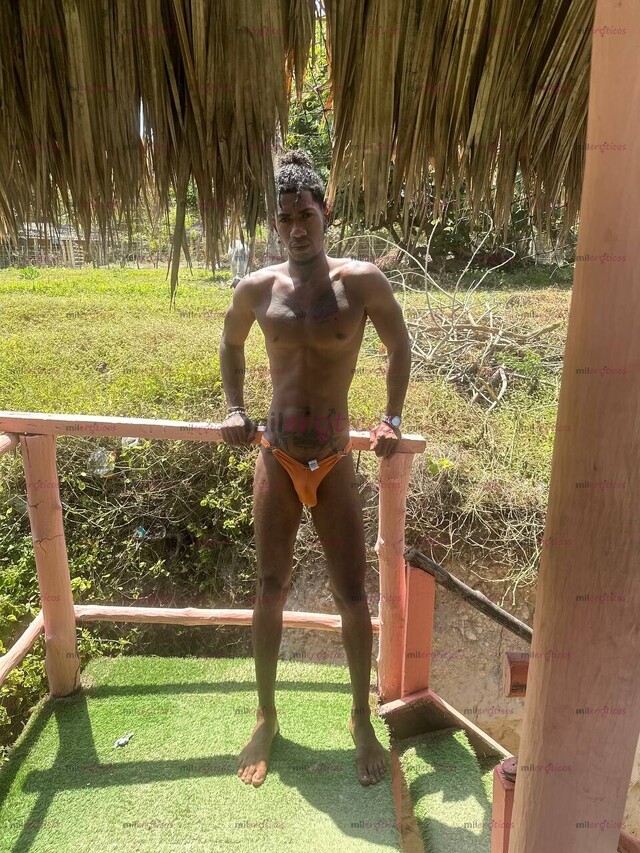 FOTOS DE NEGRO VERGON QUE COMPLACIENTE ALTO Y SÚPER DOTADO