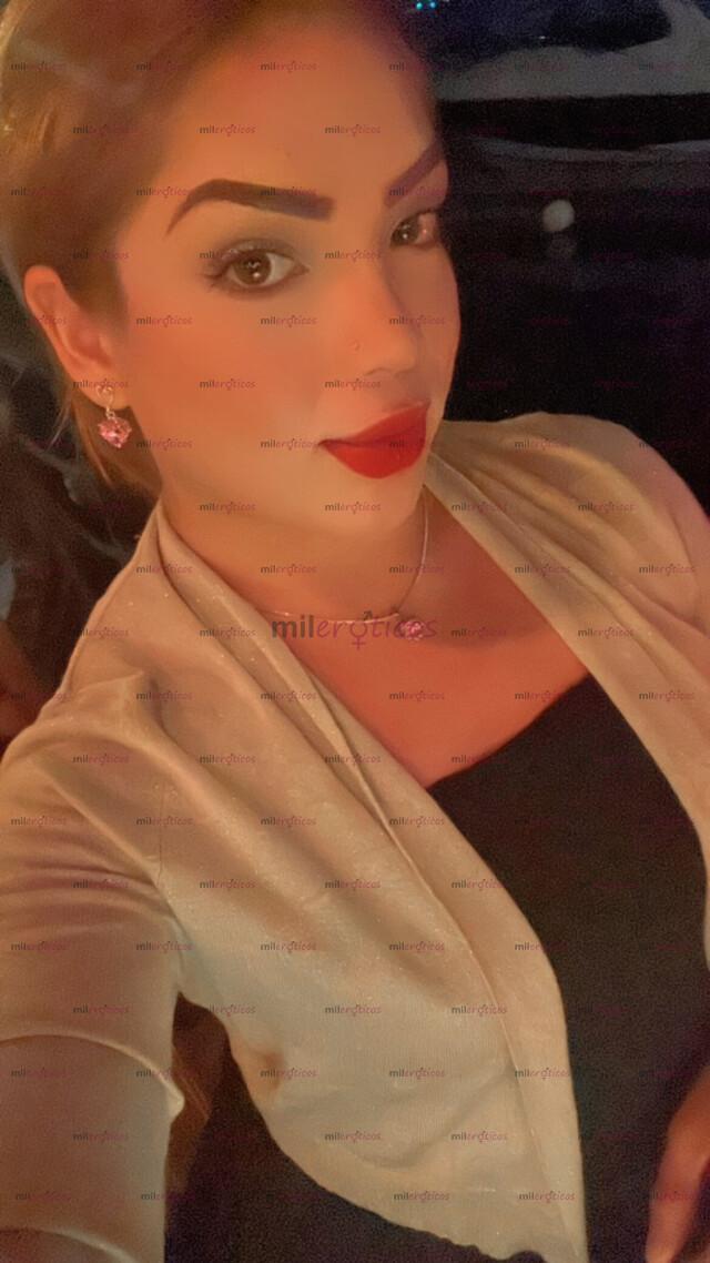 FOTOS DE PELIGROSA COMO UNA NAVAJA !! SEXY Y CACHONDA