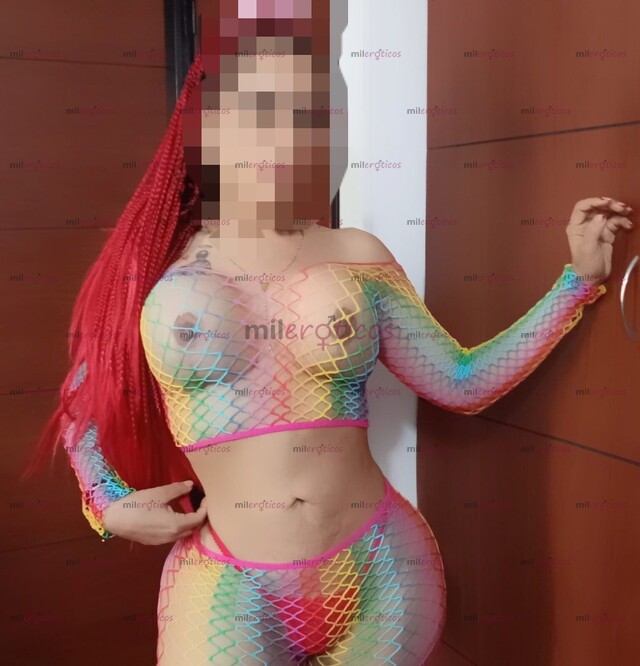 FOTOS DE DELICIOSA OPERADITA Y GANOZA CON GANAS DE VERGA