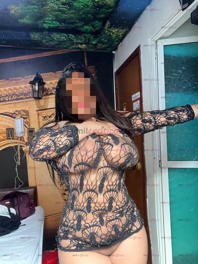 FOTOS DE VALERIA TETONA, CARITA DULCE LA REINA DEL SEXO, ESTRECHITA MOJADITA