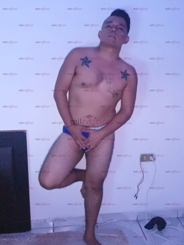 FOTOS DE YA EN TU CIUDAD SOY ARTURO, SOY SUPER CALIENTE ALA HORA DE COJERTE ESCRÍBEME