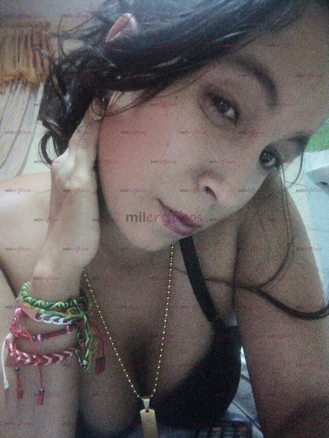 FOTOS DE HOLA MIS AMORES ME LLAMO ALEJA TENGO 22 AÑOS ME GUSTA COMPLACER AMIS CLIENTES...