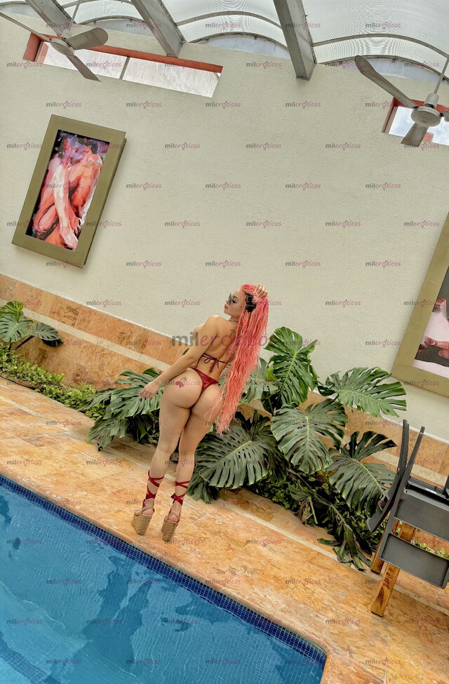 FOTOS DE LA MÁS PUTITA DE CANCÚN, DELICIOSAMENTE TONIFICADA Y CON EXUBERANTE CURVAS