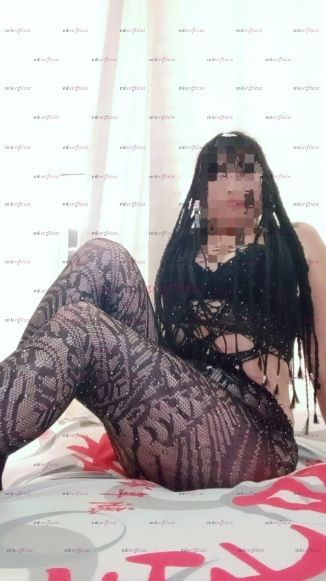 FOTOS DE HOLA MIS AMORES SOY DANIELA UNA CHICA JOVEM PELINEGRA CARITA LIMDA