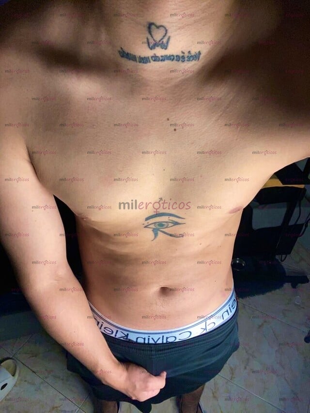 FOTOS DE VERGA GRANDE Y GRUESA. DOMINANTE ACTIVO ARRECHO LECHERO