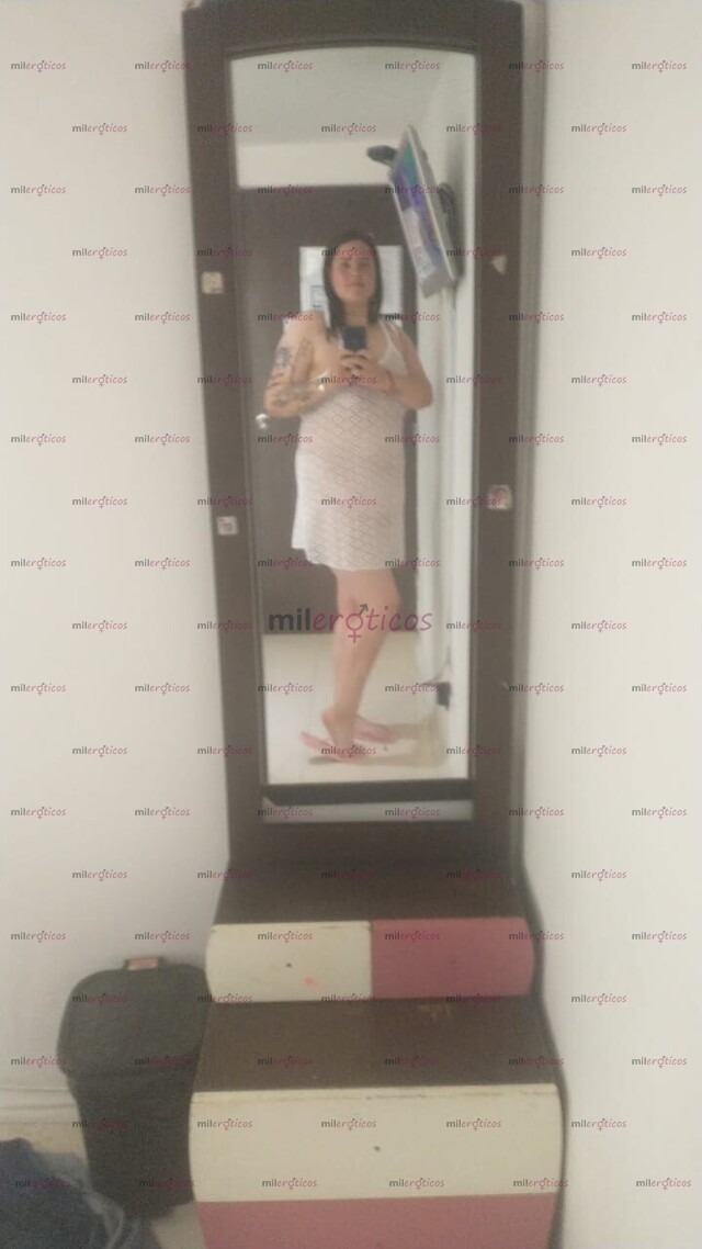 FOTOS DE HOLA LINDA UNIVERSITARIA TATUADA CON GANAS DE DARTE MUCHO PLACER