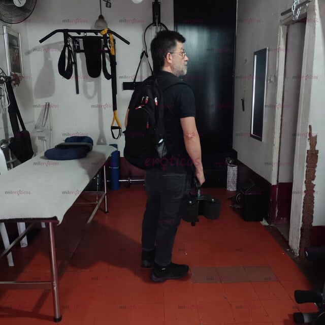FOTOS DE CLUB DE MASTURBACION GRUPAL SOLO HOMBRES HETEROS ACTIVOS COVER 70K MED