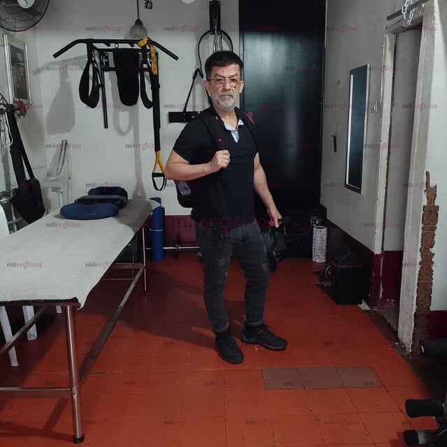 FOTOS DE CLUB DE MASTURBACION GRUPAL SOLO HOMBRES HETEROS ACTIVOS COVER 70K MED