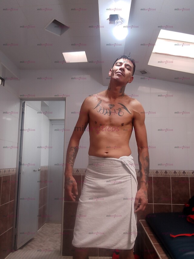 FOTOS DE EL 23 NO FALLA: ALTO, TATUADO Y AGUANTADOR. LO QUE BUSCAS EN UN CHACAL REAL LO T