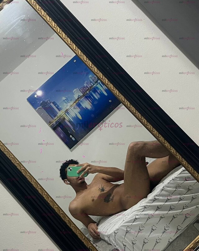 FOTOS DE POLLO ARRECHO VERGON 20CM DISPUESTO A COMPLACERTE